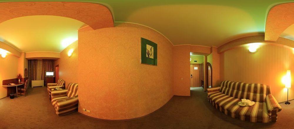 Hotel Helin - Calea Bucuresti Craiova Bagian luar foto