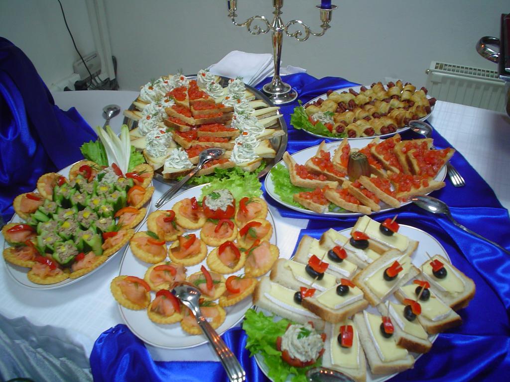 Hotel Helin - Calea Bucuresti Craiova Bagian luar foto