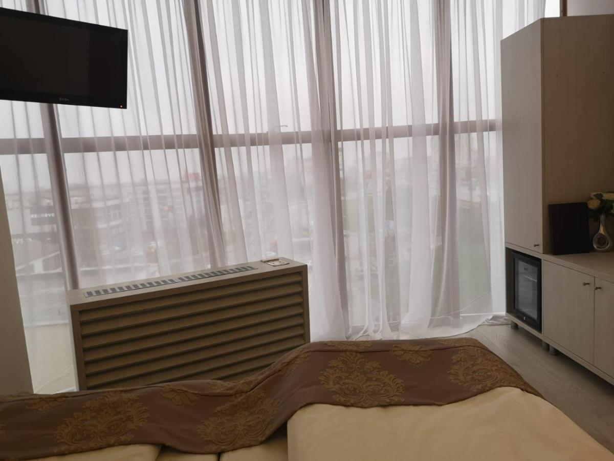 Hotel Helin - Calea Bucuresti Craiova Bagian luar foto